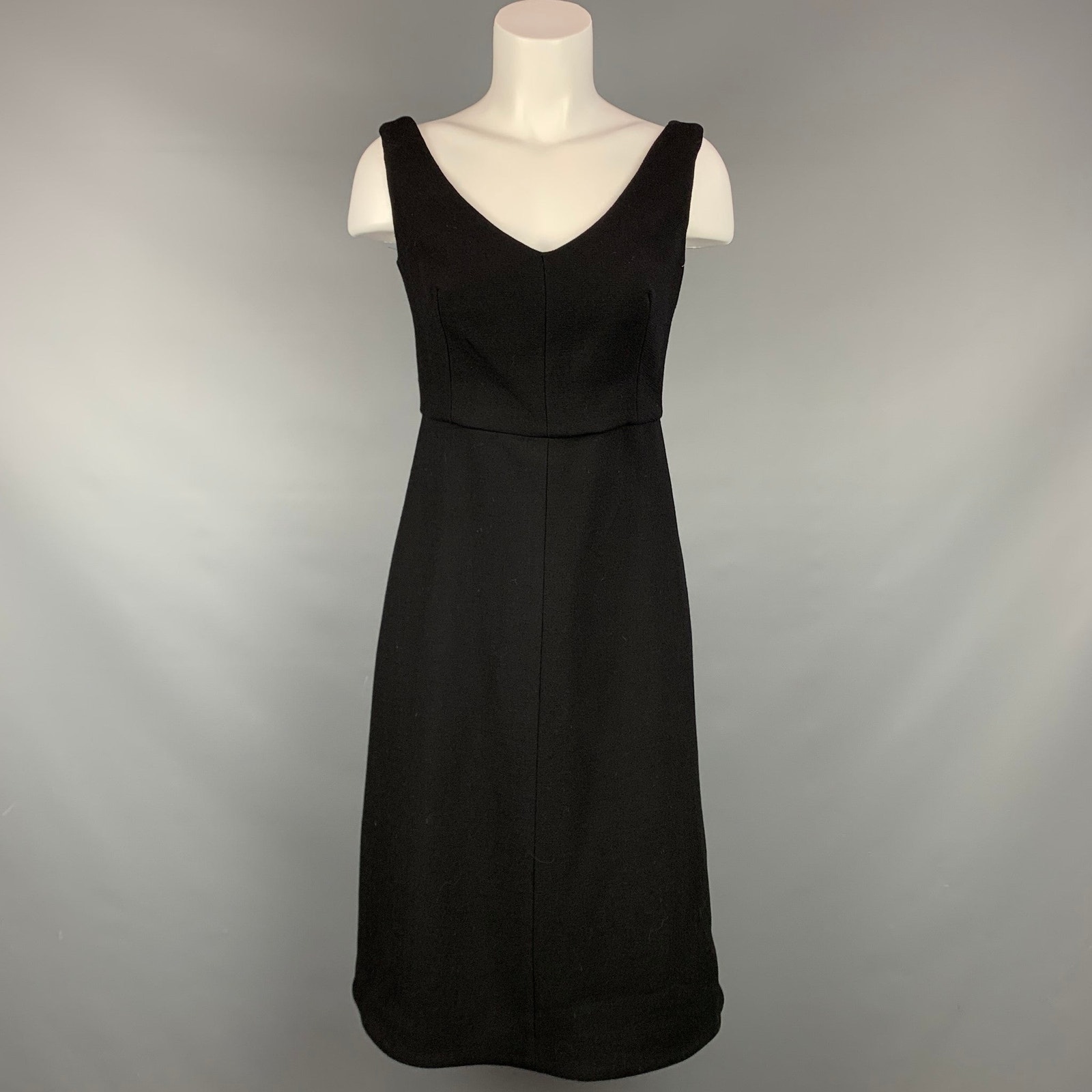 Vintage Size 6 Black Acetate / Viscose Mid-Calf Sleeveless Dress
